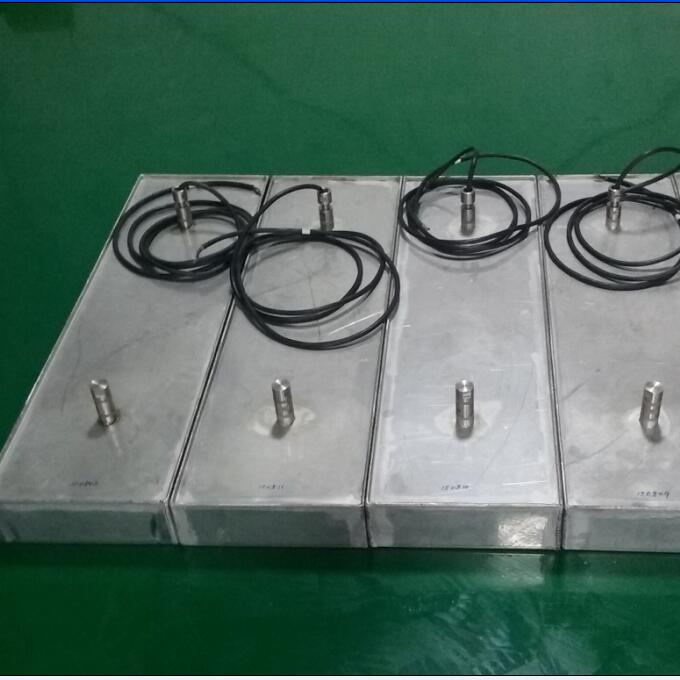 40Khz 2000W Cleaning Immersible Ultrasonic Transducer In Sealing Metal Box
