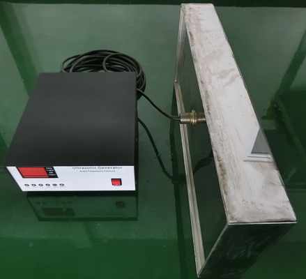 Metal Box 20KHZ Immersible Ultrasonic Transducer For Cleaning Or Separation